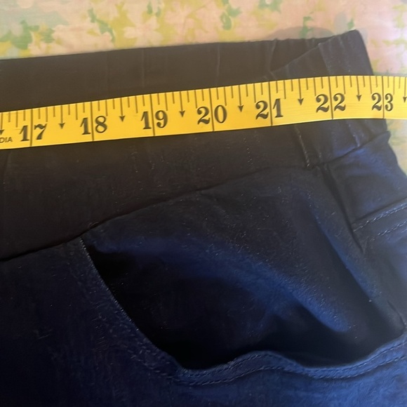 Universal Standard | Comfort Denim Plus Size XL/26/28 Dark Wash Classic Fall - Picture 11 of 16
